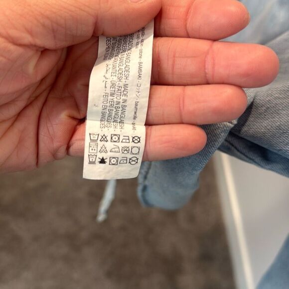 Zara x Barbie Men’s Light Denim Embroidered Western Snap Button Shirt Large NWT - Picture 12 of 15